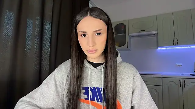 Kim Oberlin  online show from 02.23.26