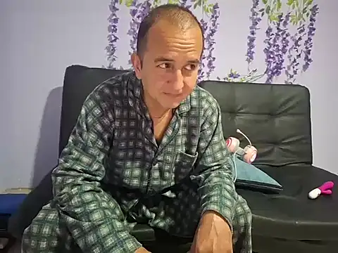 yazforeSolo online show from 11.06.25