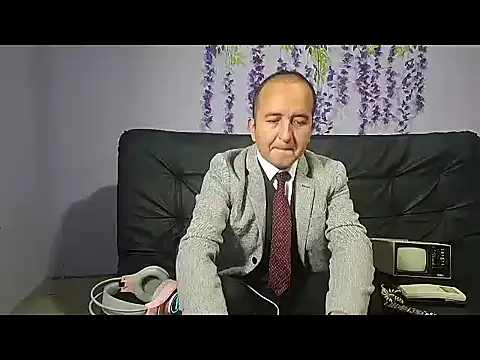 yazforeSolo online show from 11.10.25