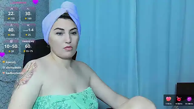 Snapshot of JaneLaJewel chatting on 09.17.25 JaneLaJewel online show from 09.17.25