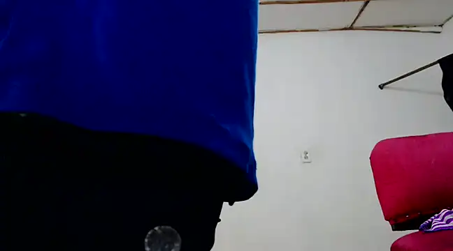 Snapshot of fernandez_latinblackk chatting on 12.22.24 fernandez latinblackk online show from 12.22.24