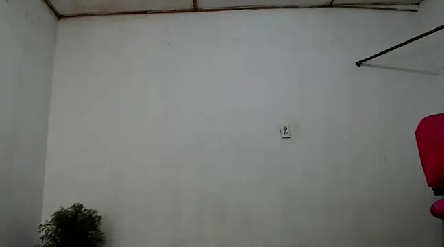 Snapshot of fernandez_latinblackk chatting on 12.24.24 fernandez latinblackk online show from 12.24.24