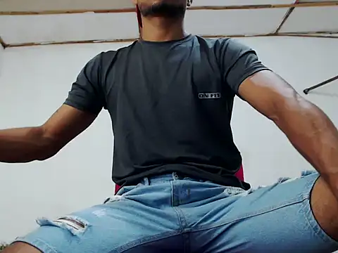 Snapshot of fernandez_latinblackk chatting on 01.04.25 fernandez latinblackk online show from 01.04.25