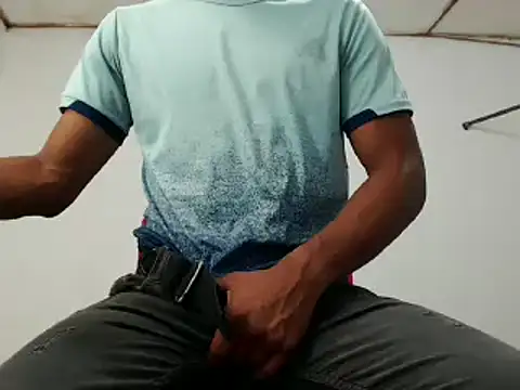 Snapshot of fernandez_latinblackk chatting on 01.09.25 fernandez latinblackk online show from 01.09.25