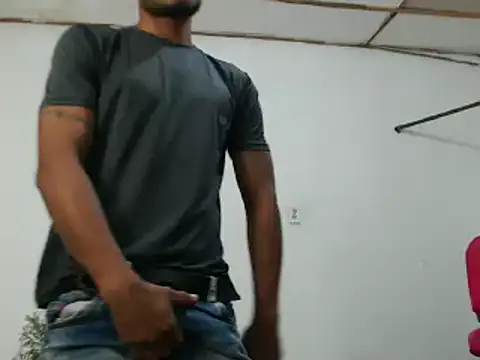 Snapshot of fernandez_latinblackk chatting on 01.11.25 fernandez latinblackk online show from 01.11.25