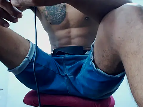 Snapshot of fernandez_latinblackk chatting on 01.22.25 fernandez latinblackk online show from 01.22.25