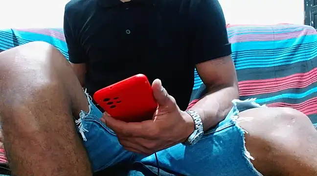 Snapshot of fernandez_latinblackk chatting on 03.19.25 fernandez latinblackk online show from 03.19.25