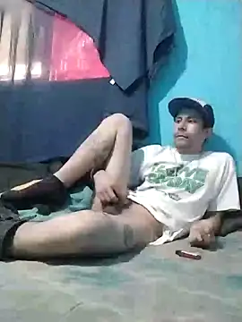 Snapshot of gerinwatch chatting on 12.16.24 gerinwatch online show from 12.16.24