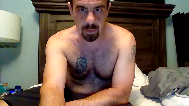 Snapshot of chased21 chatting on 10.02.25 chased21 online show from 10.02.25