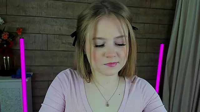 SelinSwarovski online show from 03.01.25