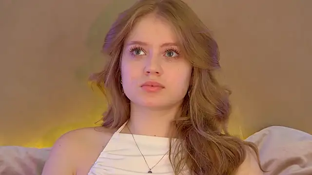 SelinSwarovski online show from 09.20.25