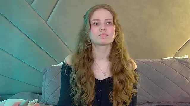 SelinSwarovski online show from 06.12.26