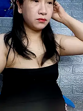 Snapshot of Basabetnga chatting on 03.16.25 Basabetnga online show from 03.16.25