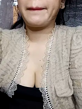 Snapshot of Basabetnga chatting on 09.24.25 Basabetnga online show from 09.24.25