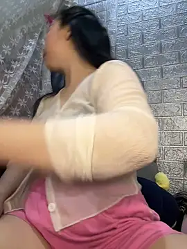 Snapshot of Basabetnga chatting on 09.29.25 Basabetnga online show from 09.29.25