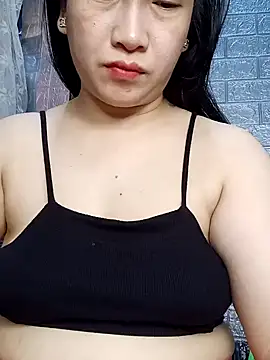 Snapshot of Basabetnga chatting on 10.26.25 Basabetnga online show from 10.26.25