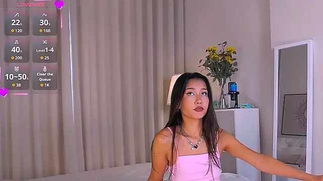 Melissa Mone online show from 09.30.25