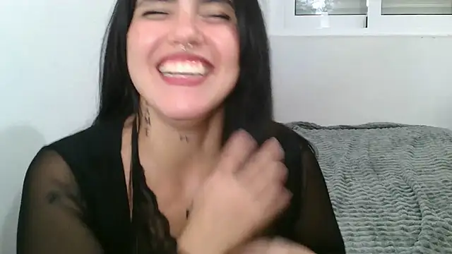 Snapshot of AbyCarson chatting on 12.23.24 AbyCarson online show from 12.23.24