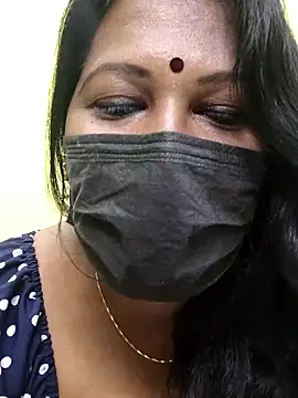 Snapshot of kathrina_96 chatting on 09.28.25 kathrina 96 online show from 09.28.25