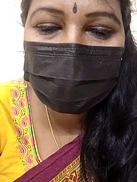 Snapshot of kathrina_96 chatting on 10.24.25 kathrina 96 online show from 10.24.25