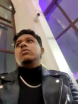 Snapshot of sailord chatting on 12.23.24 sailord online show from 12.23.24