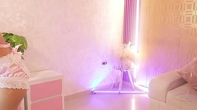 Bella19  online show from 05.26.26