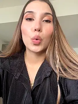 SophieRaily  online show from 09.10.25