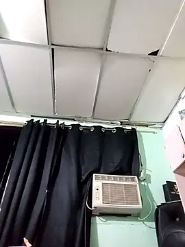 Snapshot of Marilin_Jessie chatting on 11.09.25 Marilin Jessie online show from 11.09.25