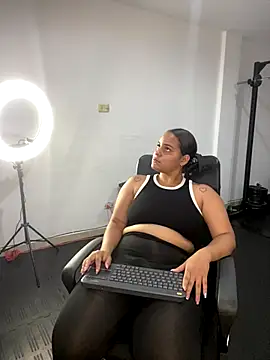 Violetrousse online show from 09.15.25