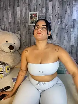 Violetrousse online show from 11.02.25