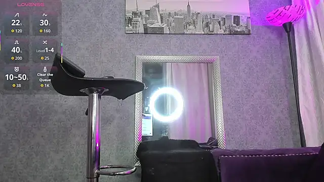  kitty wuichis online show from 10.14.25