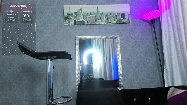  kitty wuichis online show from 06.12.26