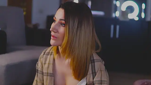 KimSkyex online show from 01.11.25