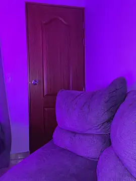 Snapshot of Blancanievess chatting on 11.19.25 Blancanievess online show from 11.19.25