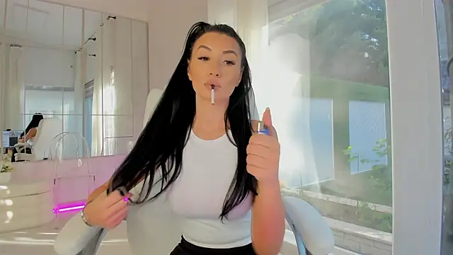 Snapshot of missdiamond_ chatting on 10.25.25 missdiamond online show from 10.25.25