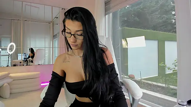 Snapshot of missdiamond_ chatting on 11.05.25 missdiamond online show from 11.05.25