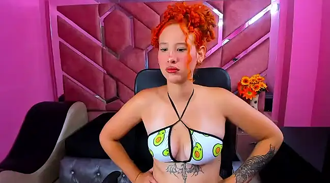 Snapshot of Nami_Curls chatting on 03.15.25 Nami Curls online show from 03.15.25