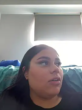 Snapshot of alissonfernandez_ chatting on 01.29.25 alissonfernandez online show from 01.29.25