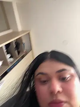 Snapshot of alissonfernandez_ chatting on 02.12.25 alissonfernandez online show from 02.12.25