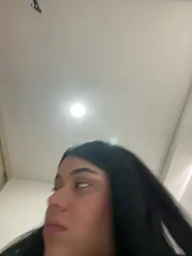 Snapshot of alissonfernandez_ chatting on 02.12.25 alissonfernandez online show from 02.12.25