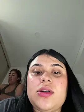 Snapshot of alissonfernandez_ chatting on 02.13.25 alissonfernandez online show from 02.13.25