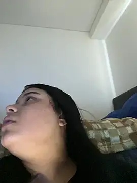 Snapshot of alissonfernandez_ chatting on 02.20.25 alissonfernandez online show from 02.20.25