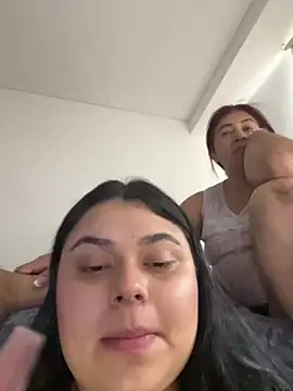 Snapshot of alissonfernandez_ chatting on 03.01.25 alissonfernandez online show from 03.01.25