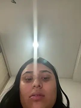 Snapshot of alissonfernandez_ chatting on 03.06.25 alissonfernandez online show from 03.06.25