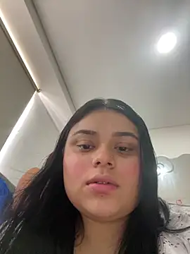 Snapshot of alissonfernandez_ chatting on 03.10.25 alissonfernandez online show from 03.10.25