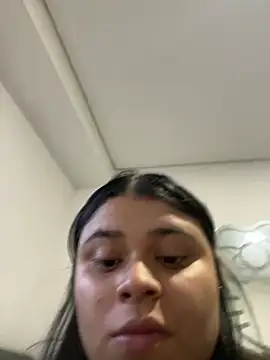 Snapshot of alissonfernandez_ chatting on 03.21.25 alissonfernandez online show from 03.21.25