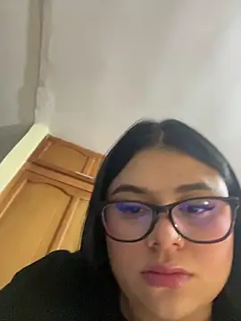 Snapshot of alissonfernandez_ chatting on 09.12.25 alissonfernandez online show from 09.12.25