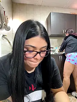 Snapshot of alissonfernandez_ chatting on 09.19.25 alissonfernandez online show from 09.19.25