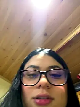 Snapshot of alissonfernandez_ chatting on 10.02.25 alissonfernandez online show from 10.02.25