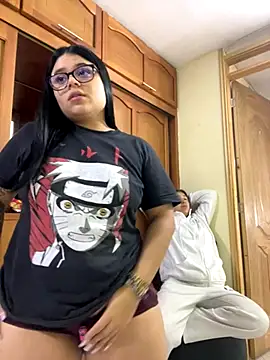 Snapshot of alissonfernandez_ chatting on 10.15.25 alissonfernandez online show from 10.15.25